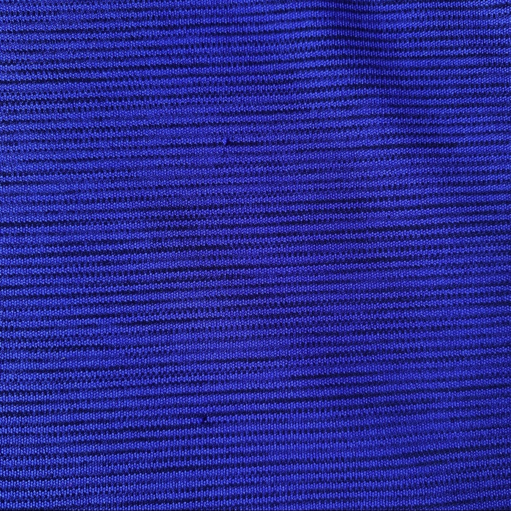 Under Armour Tee - Picture 5 of 7